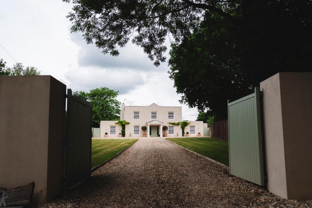 Large Country House - Hot Tub - Pool Table - Bbq - 5 Bedrooms - Log Burner Three Legged Cross Kültér fotó