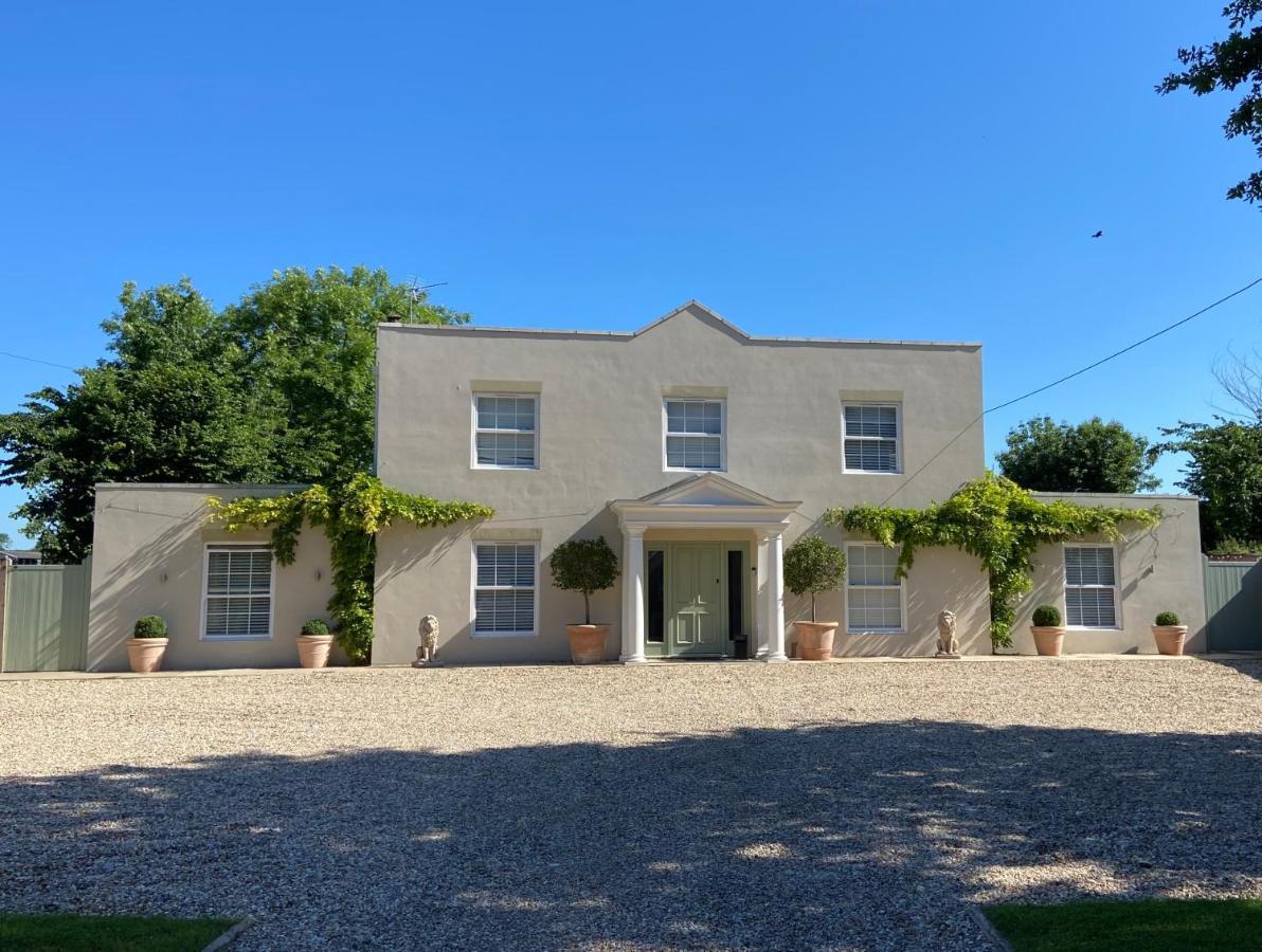 Large Country House - Hot Tub - Pool Table - Bbq - 5 Bedrooms - Log Burner Three Legged Cross Kültér fotó